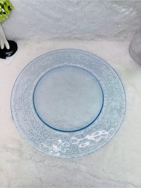 Other - Light Blue Glass Cake Decorative Plate w/ Leaf Border Baby Boy Gender Reveal  💝